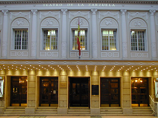 Fachada del Teatro de la Zarzuela. Sede como orquesta titular de la Orquesta de la Comunidad de Madrid